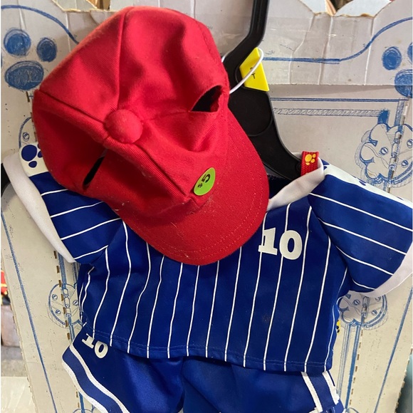 EUC Build-A-Bear baseball or soccer outfit - Picture 1 of 1